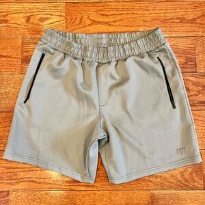 Men's HIIT sage green / grey shorts size large COZY